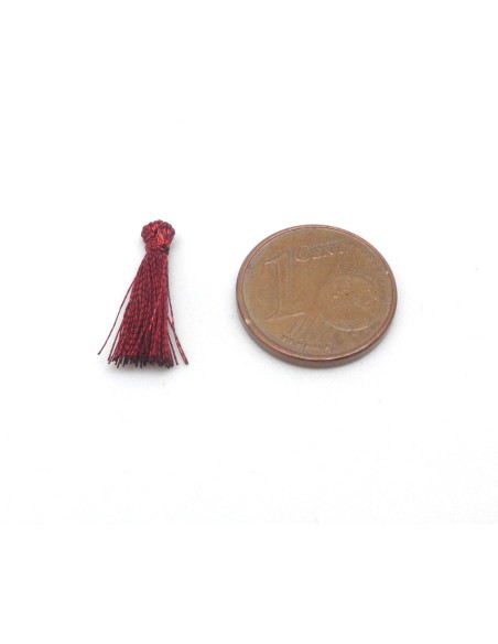 Petit pompon 1,5cm couleur rouge marsala brillant en lurex