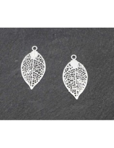 4 Estampes breloques feuille en filigrane très fine, légère et stylisé 18,9mm en métal argenté