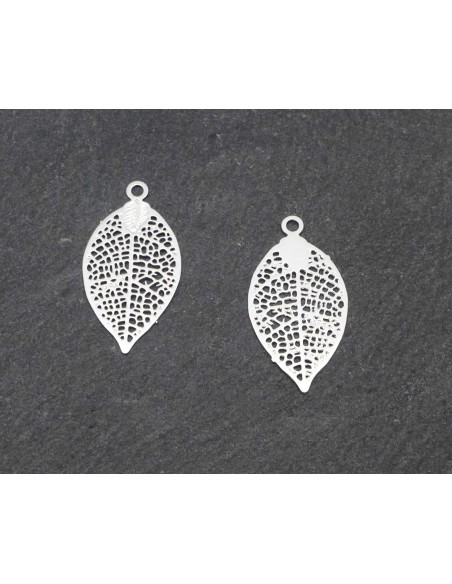 4 Estampes breloques feuille en filigrane très fine, légère et stylisé 18,9mm en métal argenté