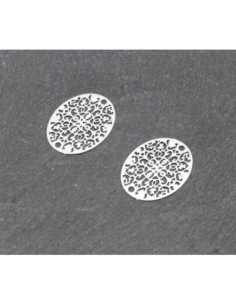 4 Estampes connecteur ovale en filigrane travaillé 16,3mm x 12,4mm en métal argenté brillant blanc