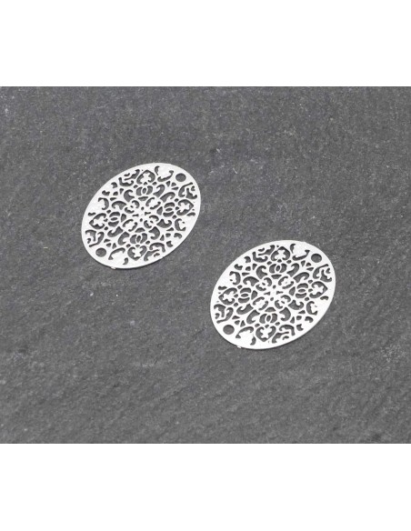4 Estampes connecteur ovale en filigrane travaillé 16,3mm x 12,4mm en métal argenté brillant blanc