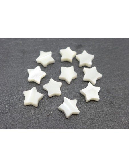 Perles étoile en nacre 8mm de couleur ivoire nacré