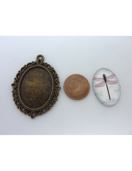 Support cabochon pendentif ovale en métal filigrane de couleur bronze + cabochon ovale en verre 25 X 18mm motif libellule
