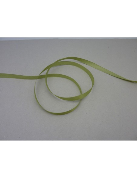 Ruban plat brillant de couleur vert pistache 9,5mm