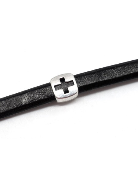 perles passant en métal argenté motif croix adapté au cuir regaliz