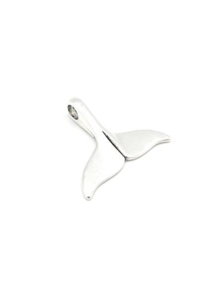 Pendentif queue de baleine en métal argenté
