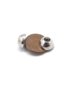 Fermoir aimanté boule pour cordon de 3,5mm en métal argenté 2
