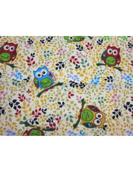 Coupon tissus motif hibou et feuillage sur fond beige tissus épais en coton