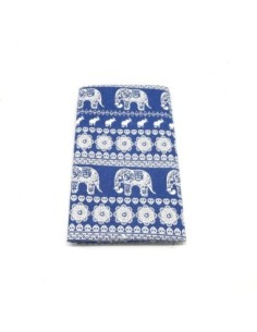 Coupon tissus motif éléphant sur fond couleur bleu jeans 70cm X 90cm épais coton 2