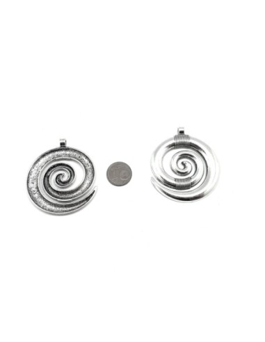 Grand pendentif rond spirale escargot en métal argenté