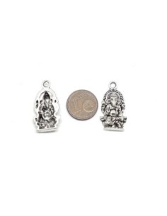 breloque Dieu Ganesh avec sa tête d'éléphant et ses 4 bras en métal argenté travaillé 2