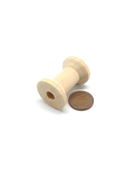 bobine en bois clair naturel 3cm x 2cm pour couture ou décoration