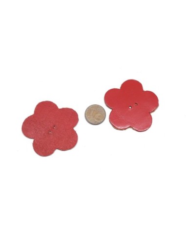 fleur cuir synthétique de couleur rouge 4cm