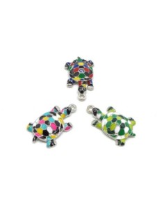 Breloque tortue en métal argenté émaillé mosaïque de couleur vert, bleu, jaune