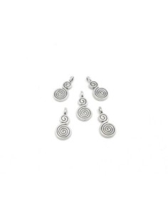 15 Breloques pendentifs spirale, réglisse en métal argenté 18mm x 8mm