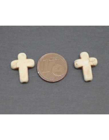 Perle croix en pierre naturelle imitation turquoise "Howlite" ivoire 