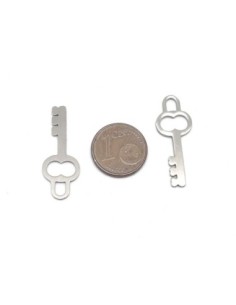 breloque argenté clef en métal acier inoxydable 28mm x 11mm 2