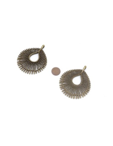 Estampe éventail bronze en métal travaillé ajouré 67mm