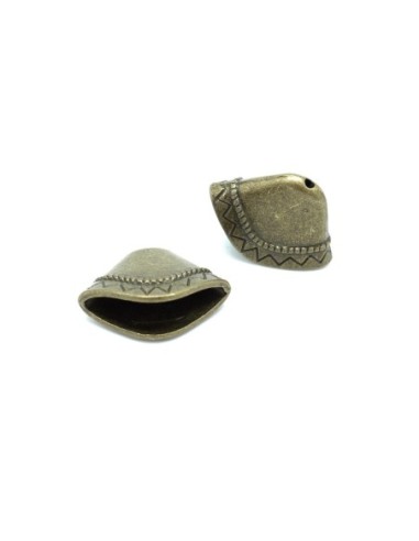 coupelle en métal de couleur bronze travaillé style ethnique