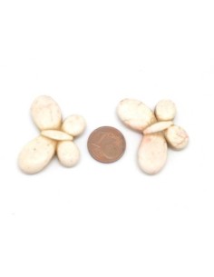 perle papillon blanc ivoire en pierre synthétique imitation "Howlite" 2