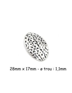 perle argenté ovale tourbillon en métal martelé