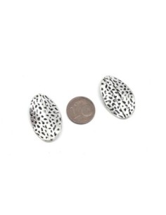 perle argenté ovale tourbillon en métal martelé 2