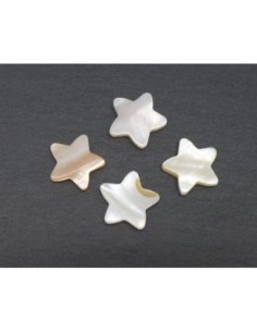 Perle étoile en nacre 15mm de couleur blanc cassé ivoire nacré 2