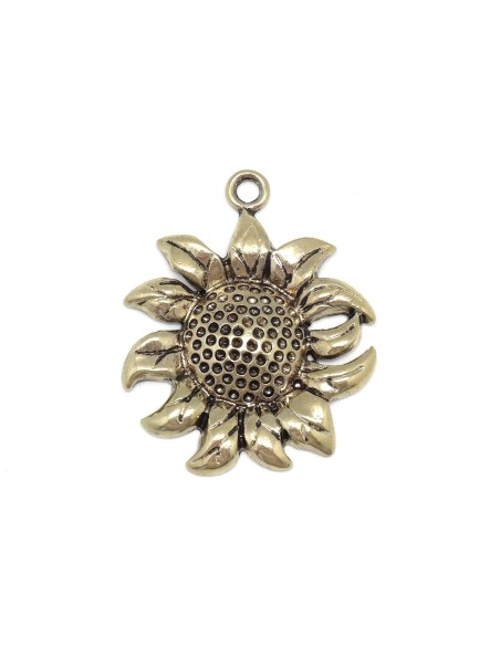 médaillon rond en forme de marguerite en métal doré pâle