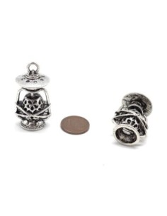 pendentif lampe tempête, lanterne mineur en métal argenté travaillé 2