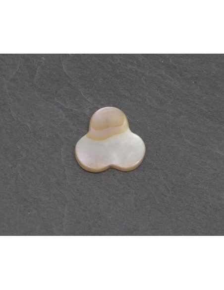 Perle 3 disques en nacre de couleur ivoire nacré 15mm