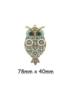 Pendentif chouette vert pastel et métal doré