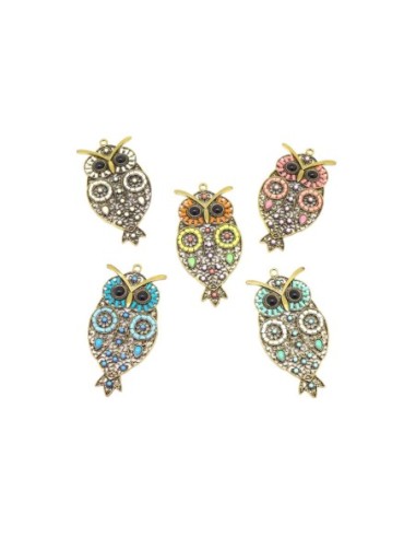 Pendentif doré forme hibou vert pastel et métal doré