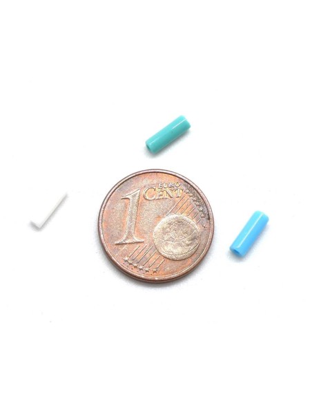 Perle de rocaille tube pas chère 2mm en verre blanc, vert et bleu pastel