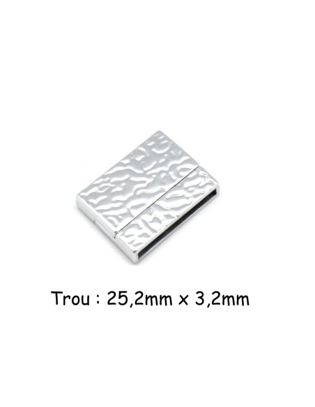 Fermoir aimanté pour bracelet multirang de 25mm en métal argenté martelé travaillé
