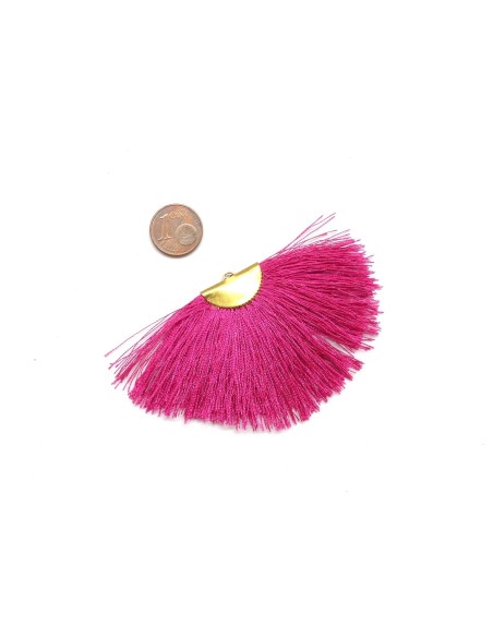 Pompon demi-lune rose fuchsia brillant satiné 9cm