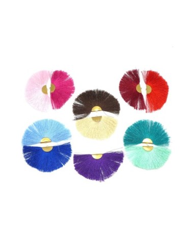 Pompon éventail vert d'eau, pendentif pompon demi lune 9cm x 5cm brillant satiné