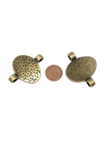 Perle passant ovale incurvé martelé en métal de couleur bronze pour cordon cuir de 5mm