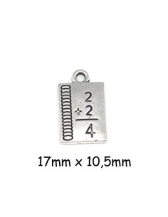 Breloque cahier addition en métal argenté