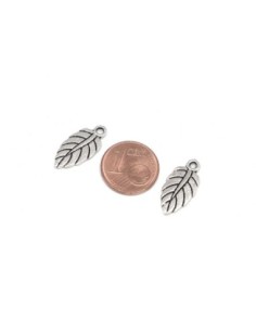 Breloque feuille en métal argenté 19mm 2