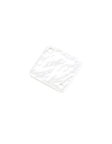 Perle connecteur carré en métal argenté martelé, zamak fin