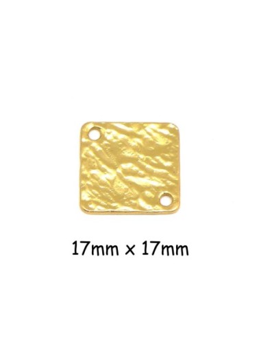 Perle connecteur carré en métal doré martelé, en zamak