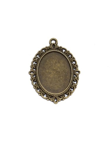 Pendentif support ovale en métal travaillé fresque pour cabochon de 25mmx18mm