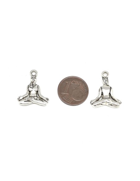 Pendentif yoga méditation posture du lotus en métal argenté