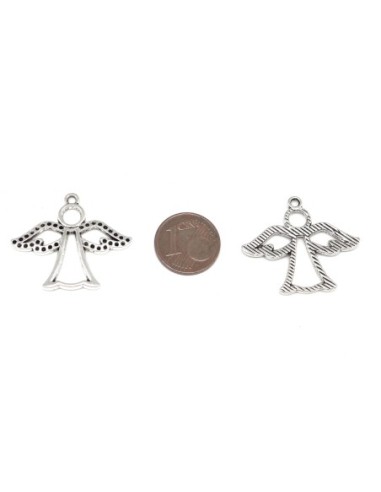 Breloque ange évidé en métal argenté