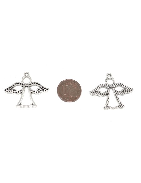 Breloque ange évidé en métal argenté