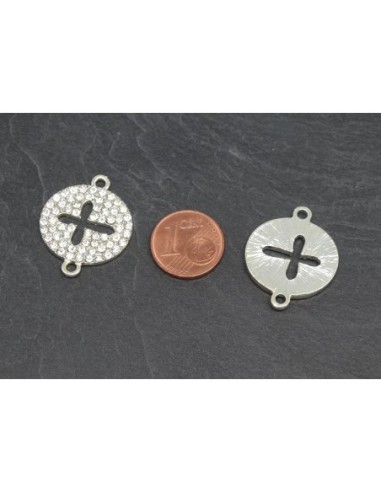 Perle de jonction Croix en métal argenté et strass brillant incolore