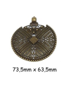 Grand Pendentif style ethnique en métal travaillé filigrane de couleur bronze