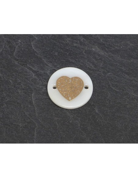 Perle connecteur sequin nacre avec coeur filigrane doré 15mm