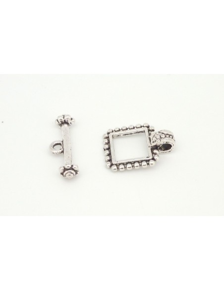 R-Fermoir carré en T, motif gravé en métal argenté