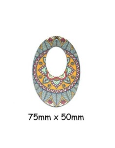 Pendentif créole ovale en bois style mandala ethnique multicolore vert, orange, rouge
